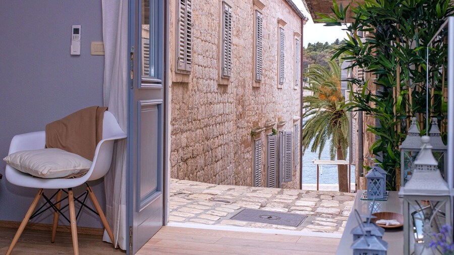 Heraclea Luxury Heritage Accommodation