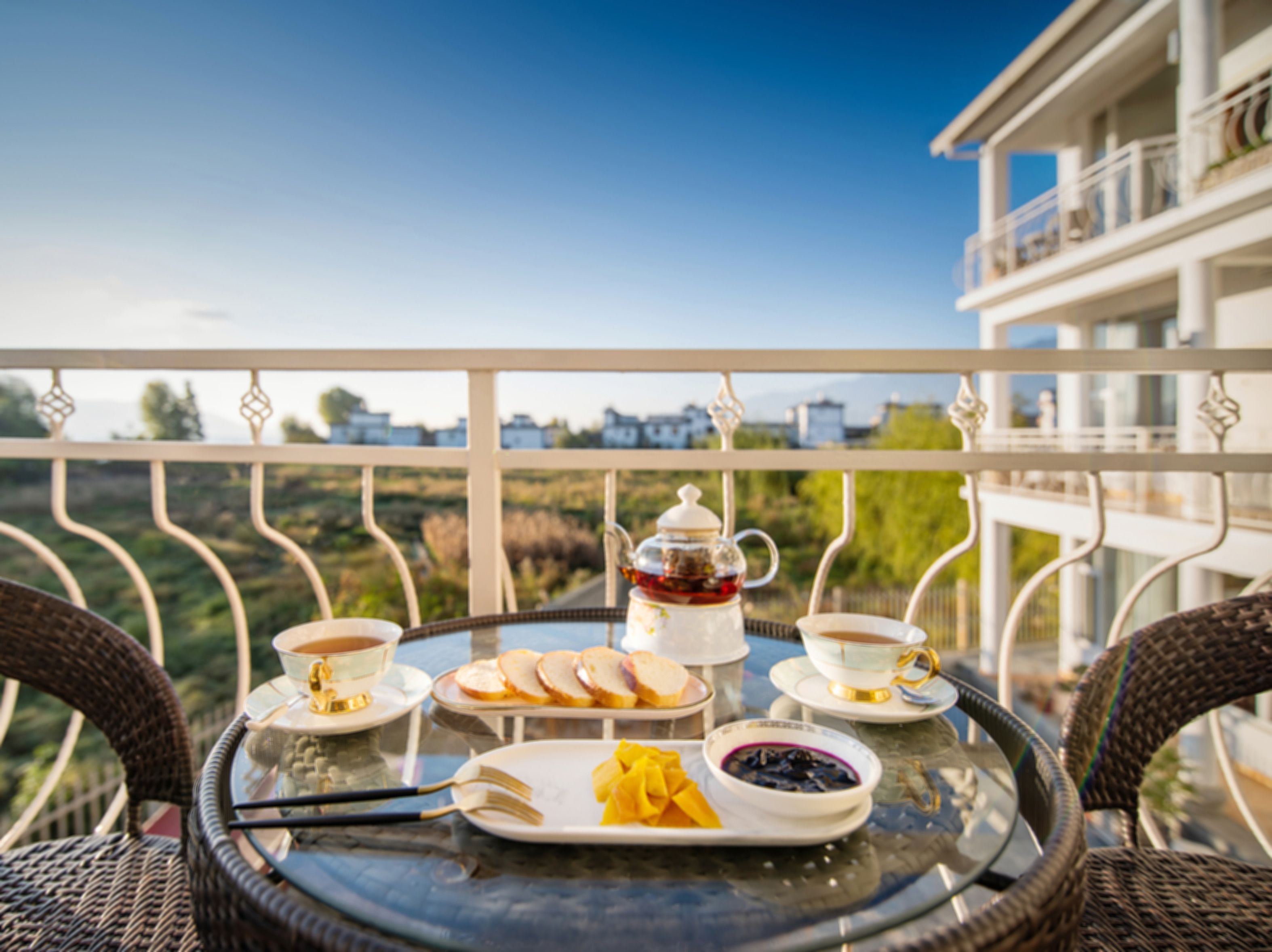 朝食 (郷土料理)、毎日提供 (無料)