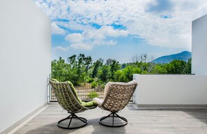 Terrace/patio - 3 BDR Laguna Park Phuket Townhome Nr 16 (Choeng Thale)