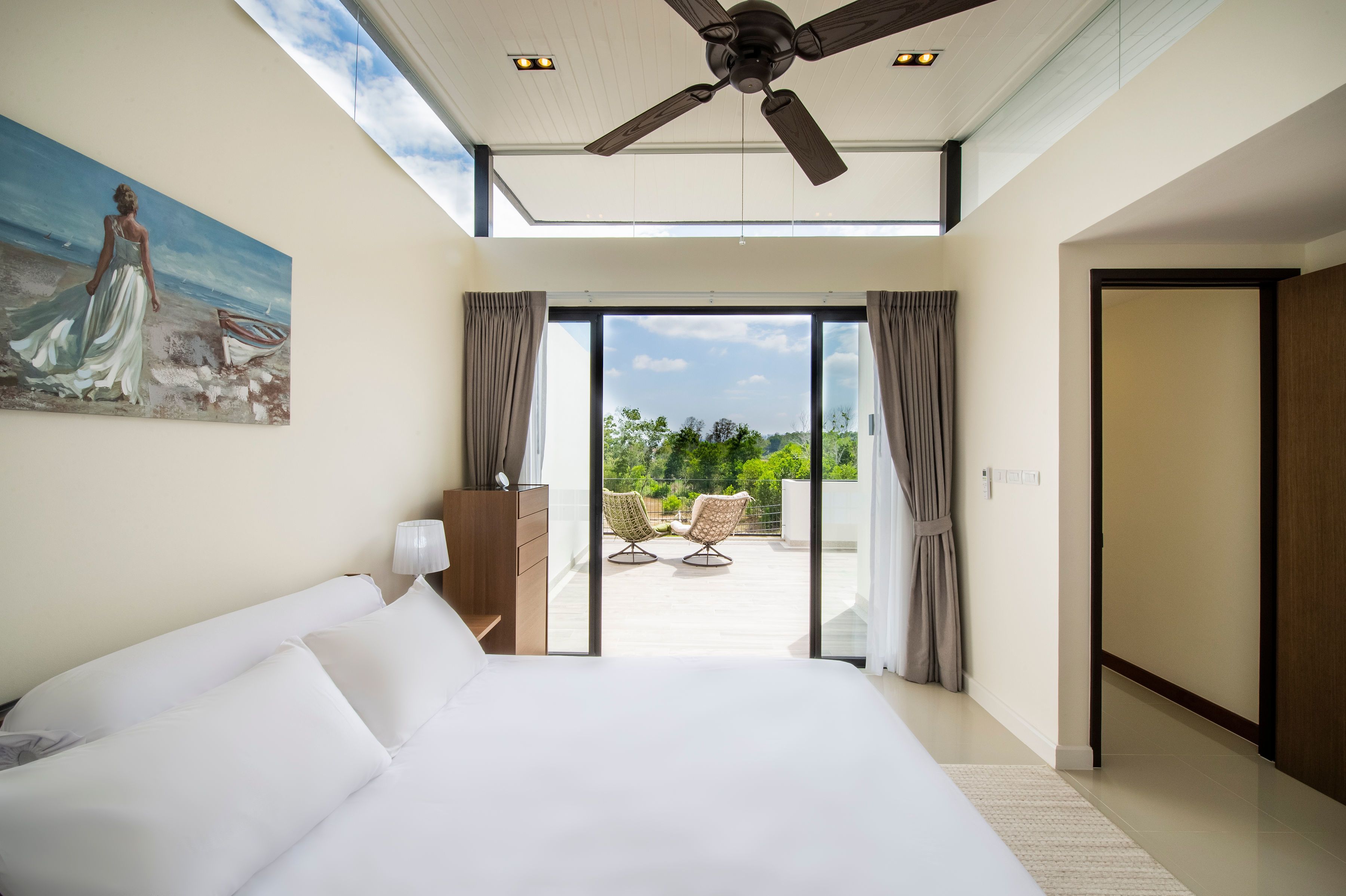 3 habitaciones y caja de seguridad en la habitación 