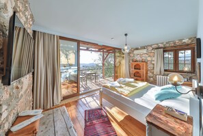 Superior Double Room, 1 Queen Bed, Sea View | Premium bedding, in-room safe, individually decorated - Kale Lodge - Adults Only (Kas)