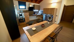 Iron/ironing board, free cribs/infant beds, free WiFi, bed sheets - Apartamentos Argame (Morcin)