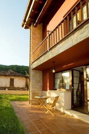 Apartment, 1 Bedroom, Terrace | 1 bedroom, iron/ironing board, free cribs/infant beds, free WiFi