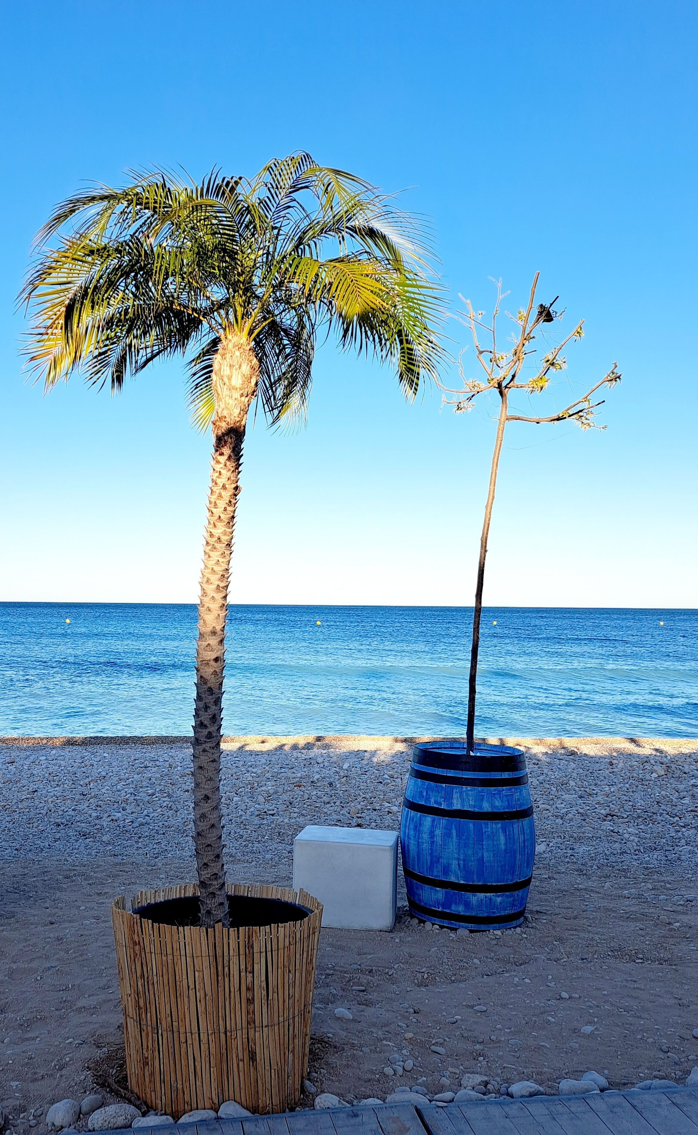 Beach nearby, sun-loungers
