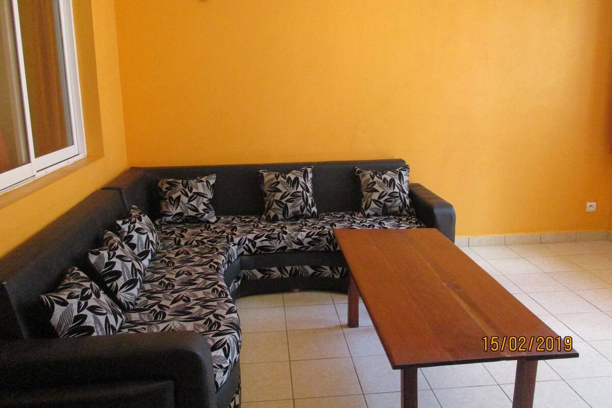 Exclusive Apartment | Lobby
