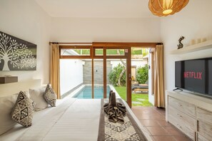 2 bedrooms, in-room safe, iron/ironing board, travel cot - Villa With Private Pool And Tropical Garden In Seminyak Bali - 2 Bedroom (Seminyak)