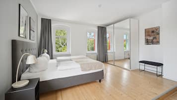Three-Bedroom Duplex Suite | 1 bedroom, hypo-allergenic bedding, individually decorated