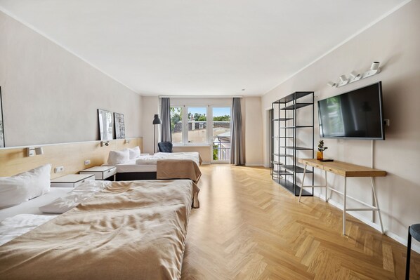 Four-Bedroom Duplex Suite with terrace