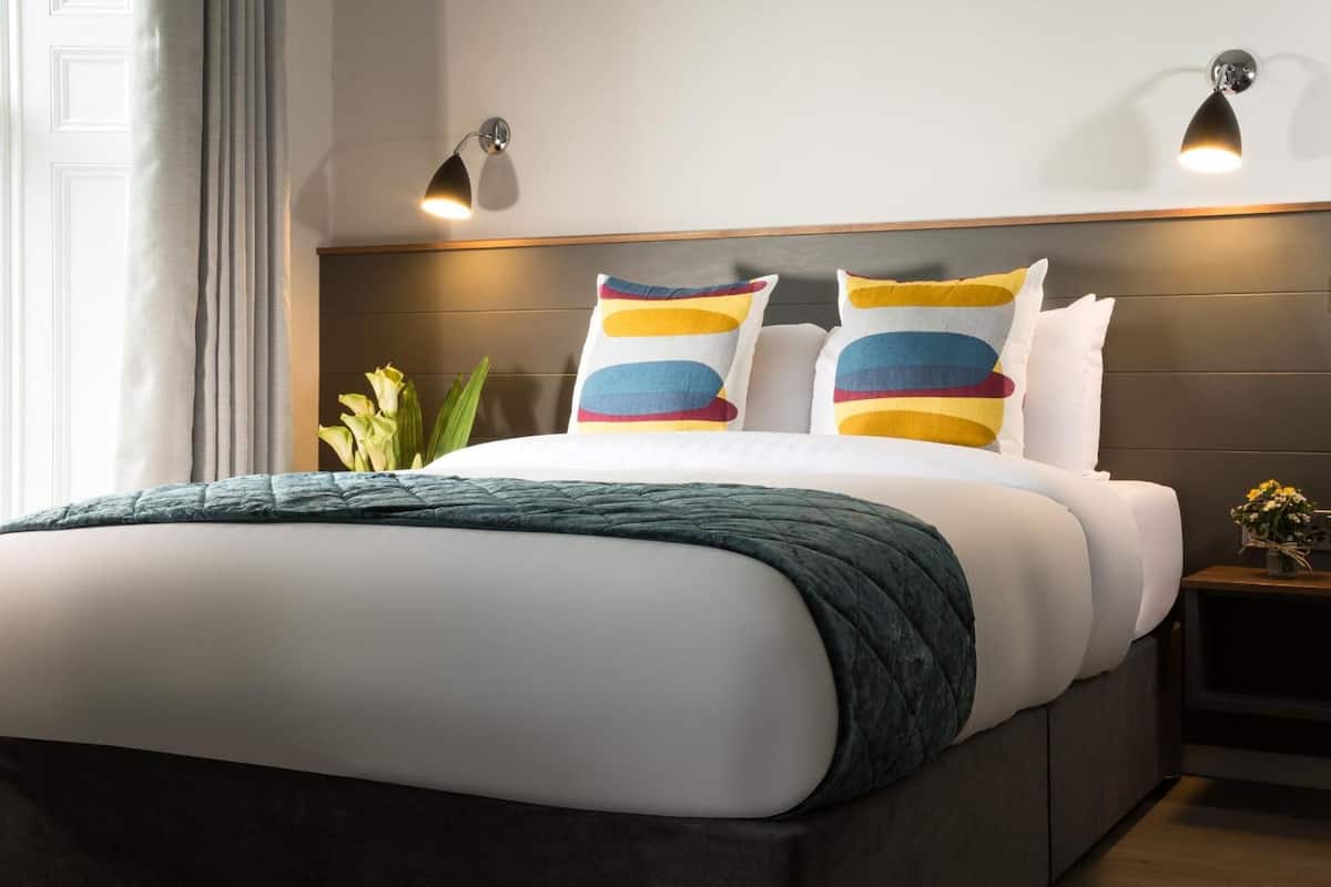 desk, iron/ironing board, free wifi, bed sheets