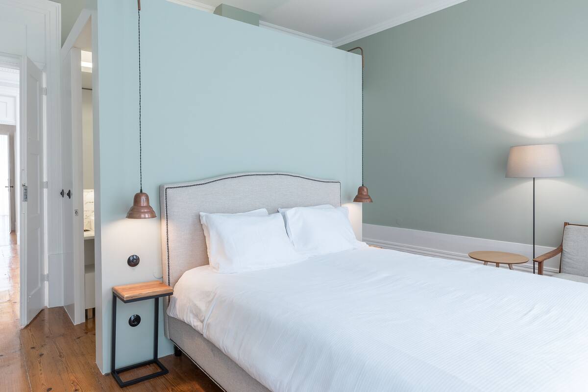 Quarto casal standard, sacada | 1 quarto, individualmente decorados, individualmente mobiliados