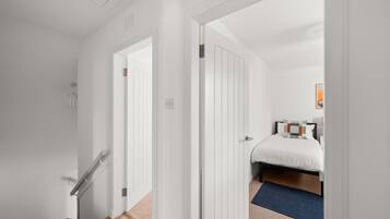 2 bedrooms, Internet, bed sheets
