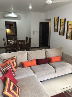 Living area - Onthree20 Residencies 2 Room 3 Bed Apartment (Colombo)