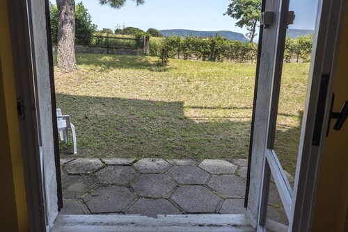 M088 - Marcelli, four-room apartment with garden 100m from the sea