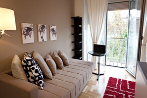 Studio (2 Adults) | Living area | 60-cm LCD TV with digital channels, TV - Boutique Apartments 360 (Belgrade)