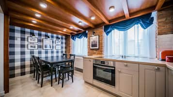 Deluxe Duplex | Private kitchen