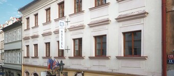 Hostel Little Quarter