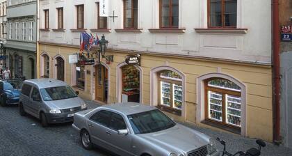 Hostel Little Quarter