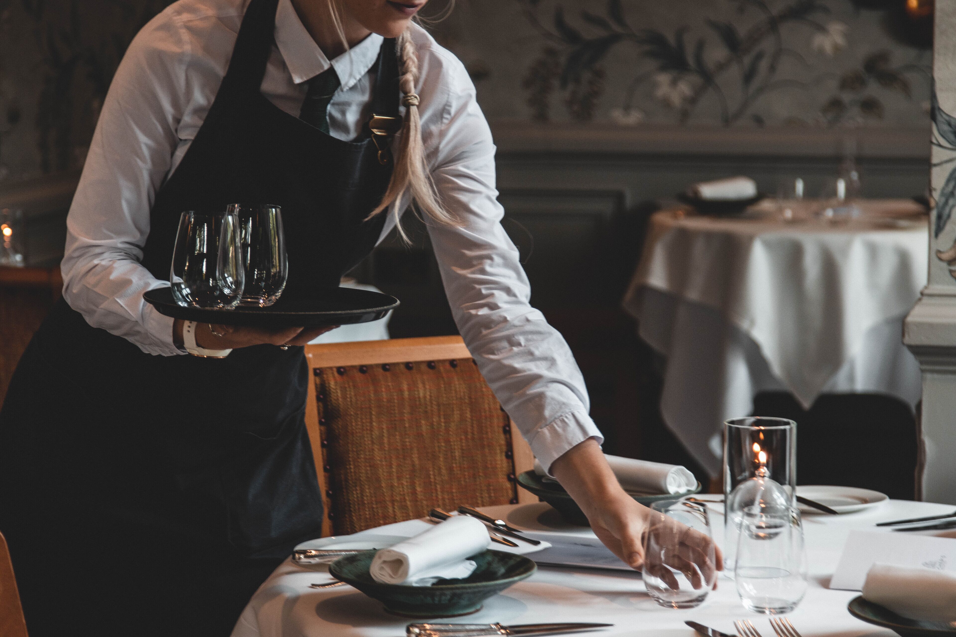 Breakfast, lunch and dinner served