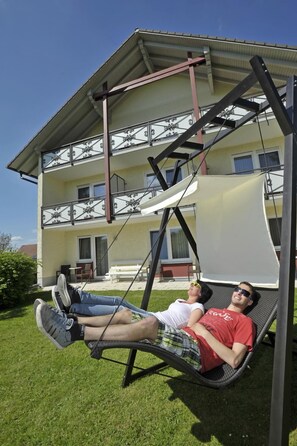 Pool - Pension Fohrenberg (Wutach)
