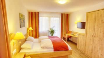 Desk, rollaway beds, free WiFi, bed sheets