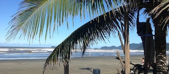 Enjoy Peruíbe with the most wonderful view of the coast