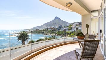 Premier Apartment, 1 Queen Bed, Ocean View | Terrace/patio