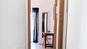 Hallway - San Pietro Home (Rome)