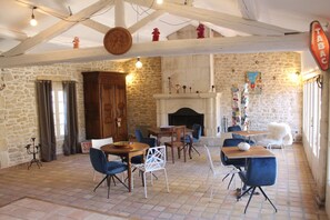 Interior detail - La Demeure (Aubais)