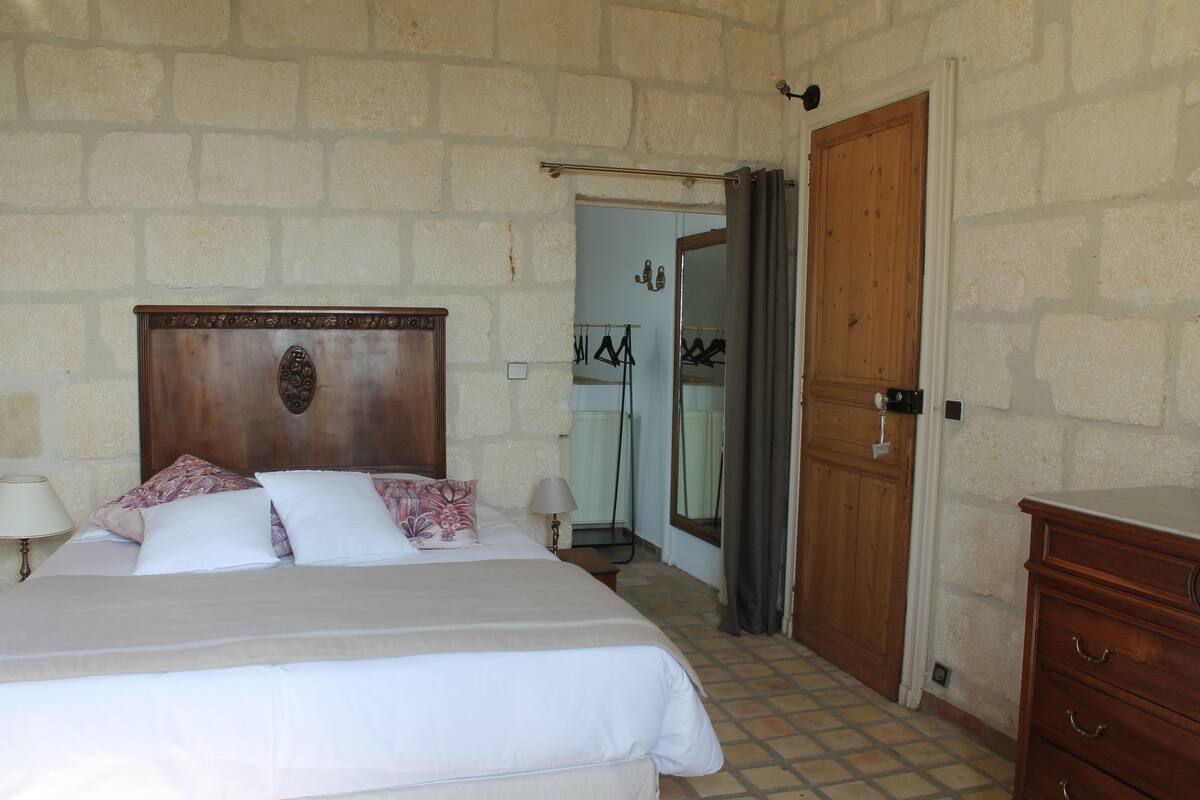Double Room (Camael) | 1 bedroom, premium bedding, blackout drapes, soundproofing