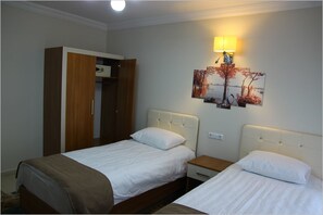 In-room safe, desk, soundproofing, free WiFi