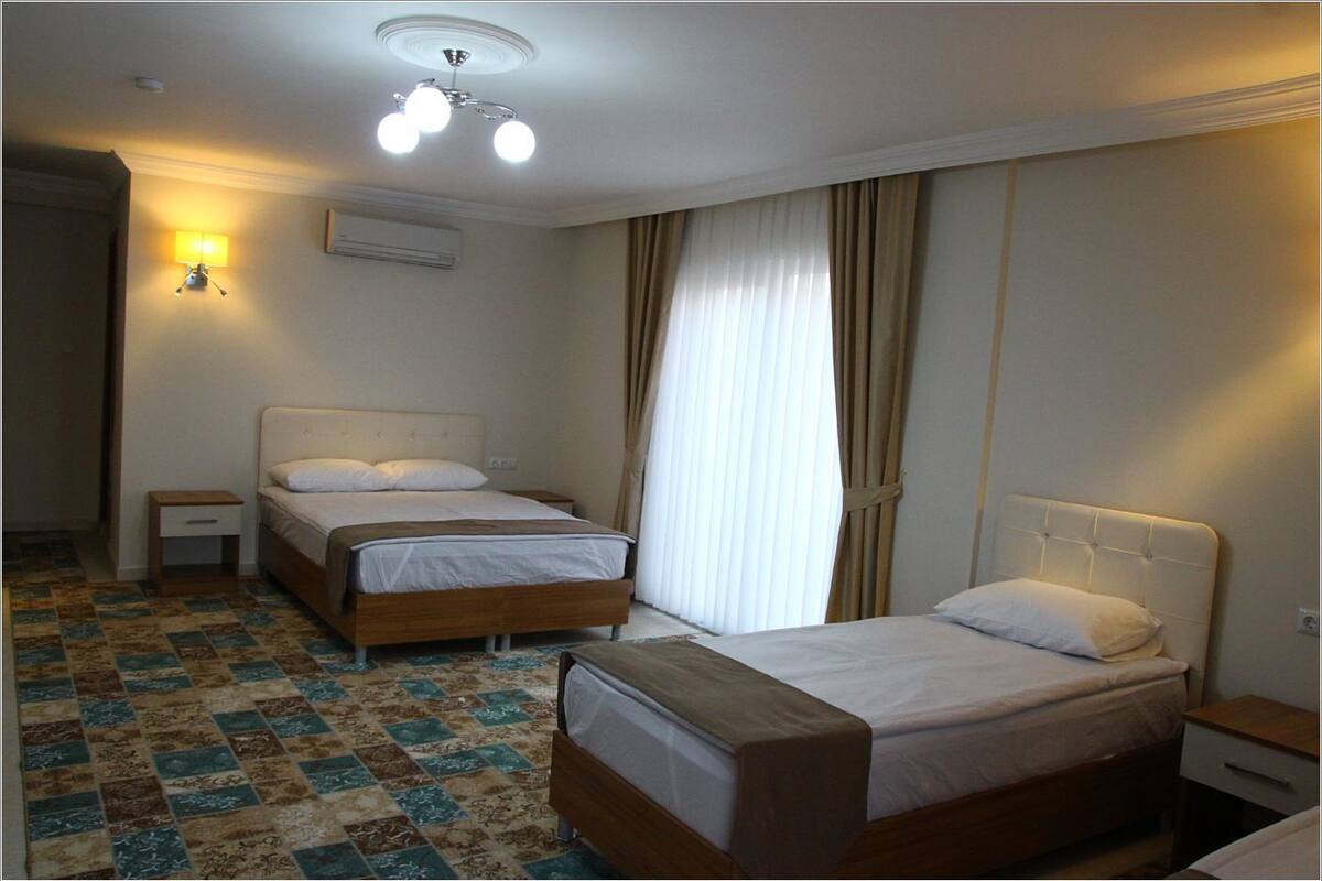 In-room safe, desk, soundproofing, free WiFi