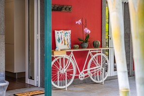 Exterior detail - Quinta da tia Briosa, Casa da Avó (Ponta do Sol)