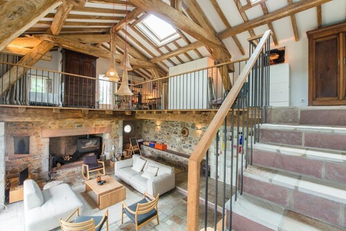 House of charm, swimming pool and exceptional dominant view, Itxassou / Espelette