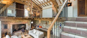 House of charm, swimming pool and exceptional dominant view, Itxassou / Espelette