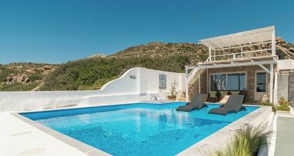 Modern villa with a stunning sea view and a swimming pool