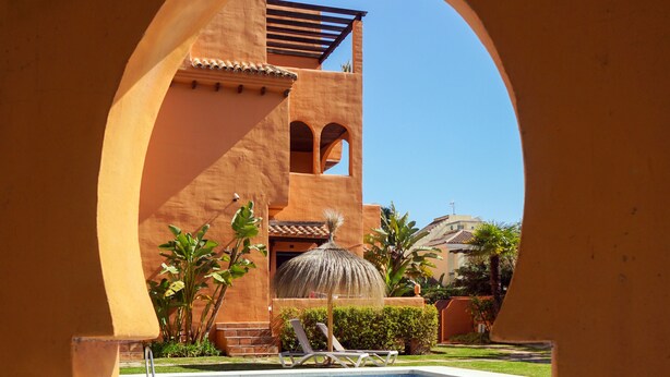 Outdoor pool - Bluebay Estepona (Estepona)