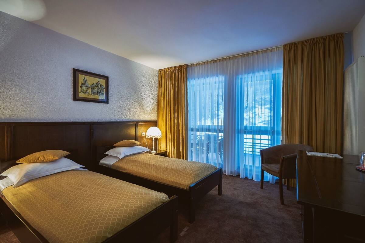 In-room safe, desk, free WiFi, bed sheets