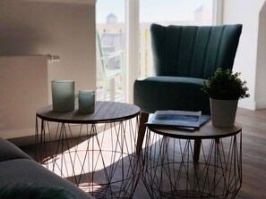 Apartment (Schwanensee) | Living area | TV