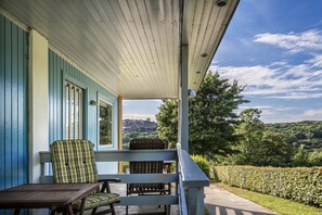 Studiolejlighed kun for voksne med møbleret terrasse nær Hammersø og Sandvig | Terrace/patio - Hotel Hammersø Apartments - Adults Only (Allinge)