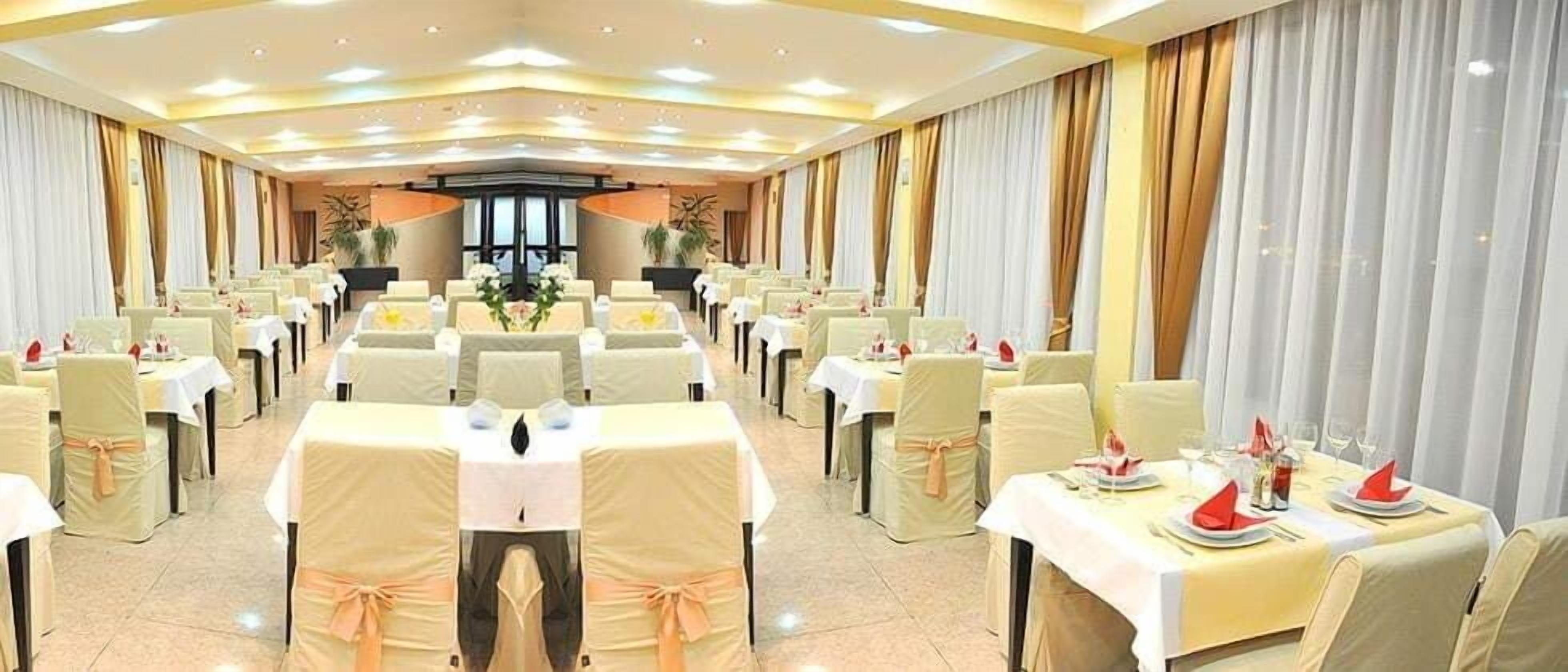 Dagelijks lokaal ontbijt inbegrepen