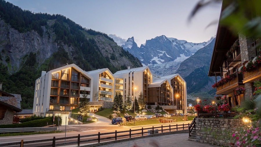 TH Courmayeur