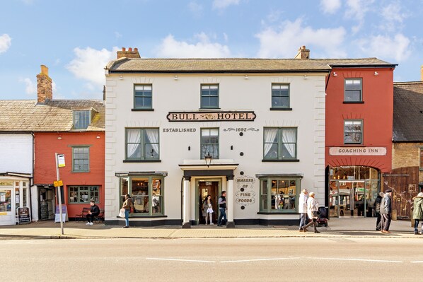 Front of property - The Bull Hotel (Olney)