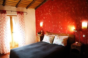 Apartment, 1 Bedroom, Garden View | Minibar, individually decorated, individually furnished, blackout drapes - Casa da Seiceira (Odemira)