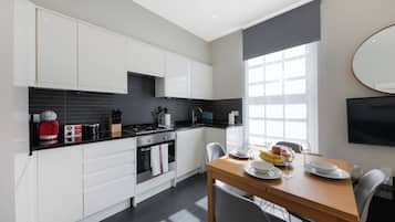 Executive Apartment | Private kitchen