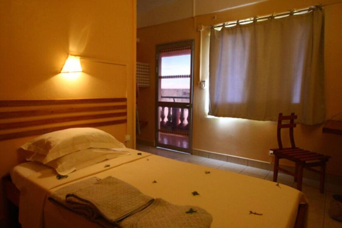 Basic-Einzelzimmer, 1 grosses Einzelbett