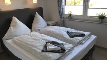 Free WiFi, bed sheets