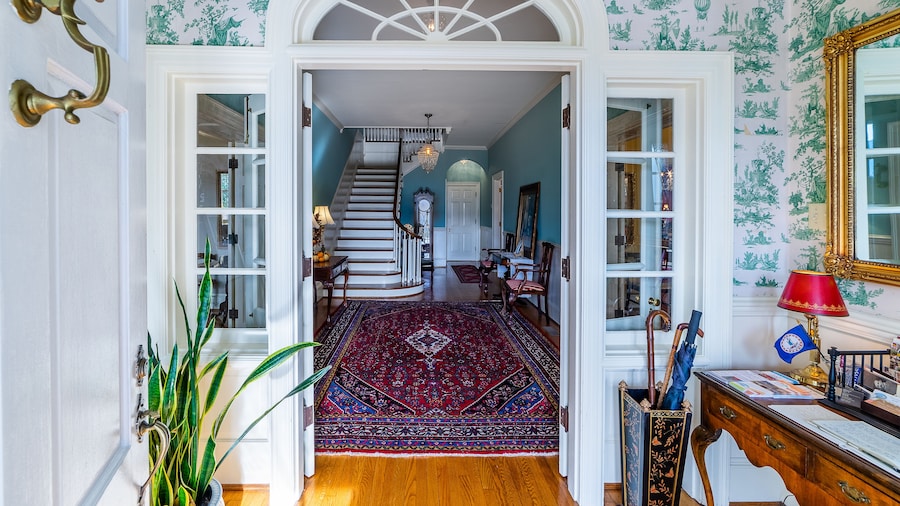 Hillcrest Mansion Inn