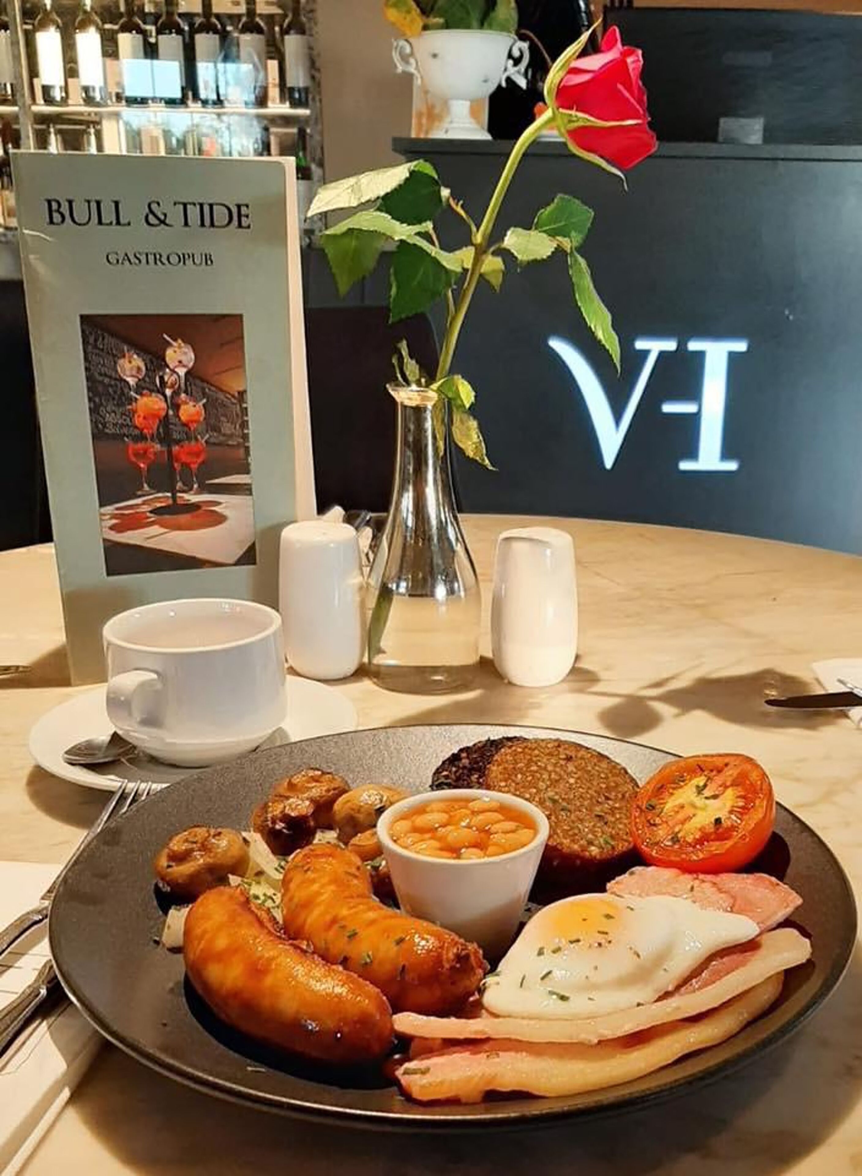 daily full breakfast (eur 12.00 per person)