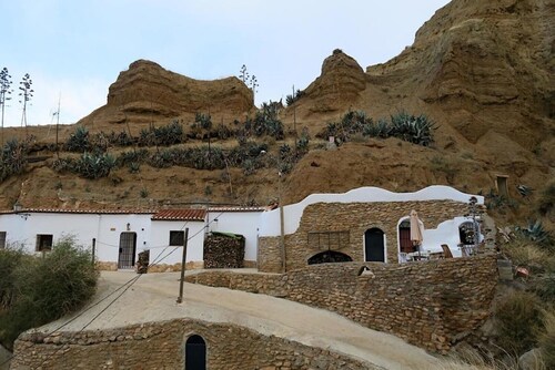 Solano Gorafe Cave