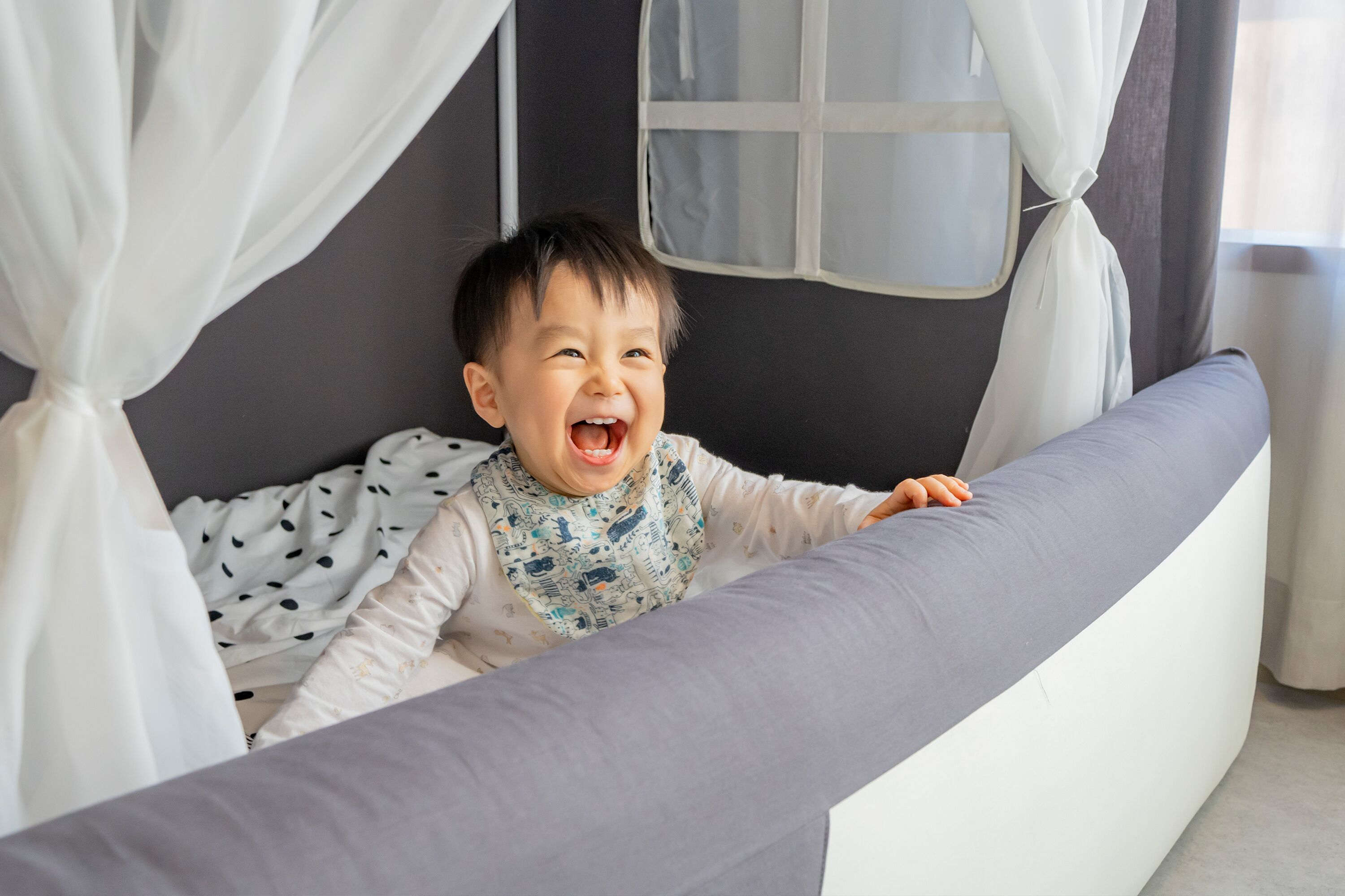 room (3 single beds, kids-friendly) | 1 bedroom, in-room safe, desk, blackout curtains